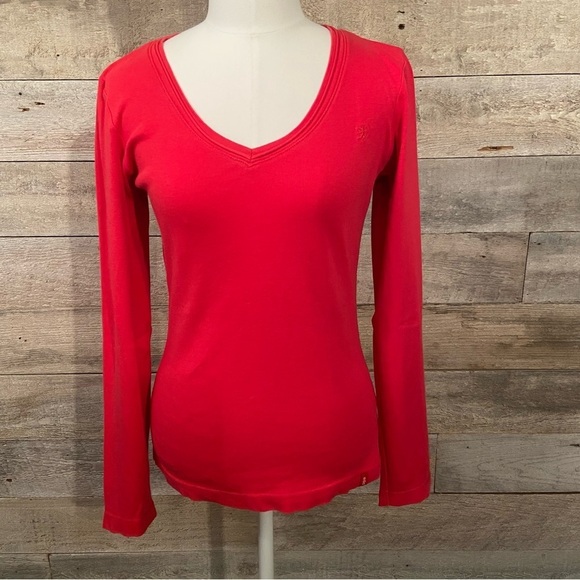 🛍️3/$30 EDC Eaprit women’s red long-sleeved t-shirt in size  medium - Picture 1 of 7